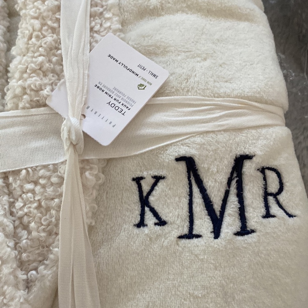 Pottery Barn Teddy faux fur trim robe - Picture 3 of 6